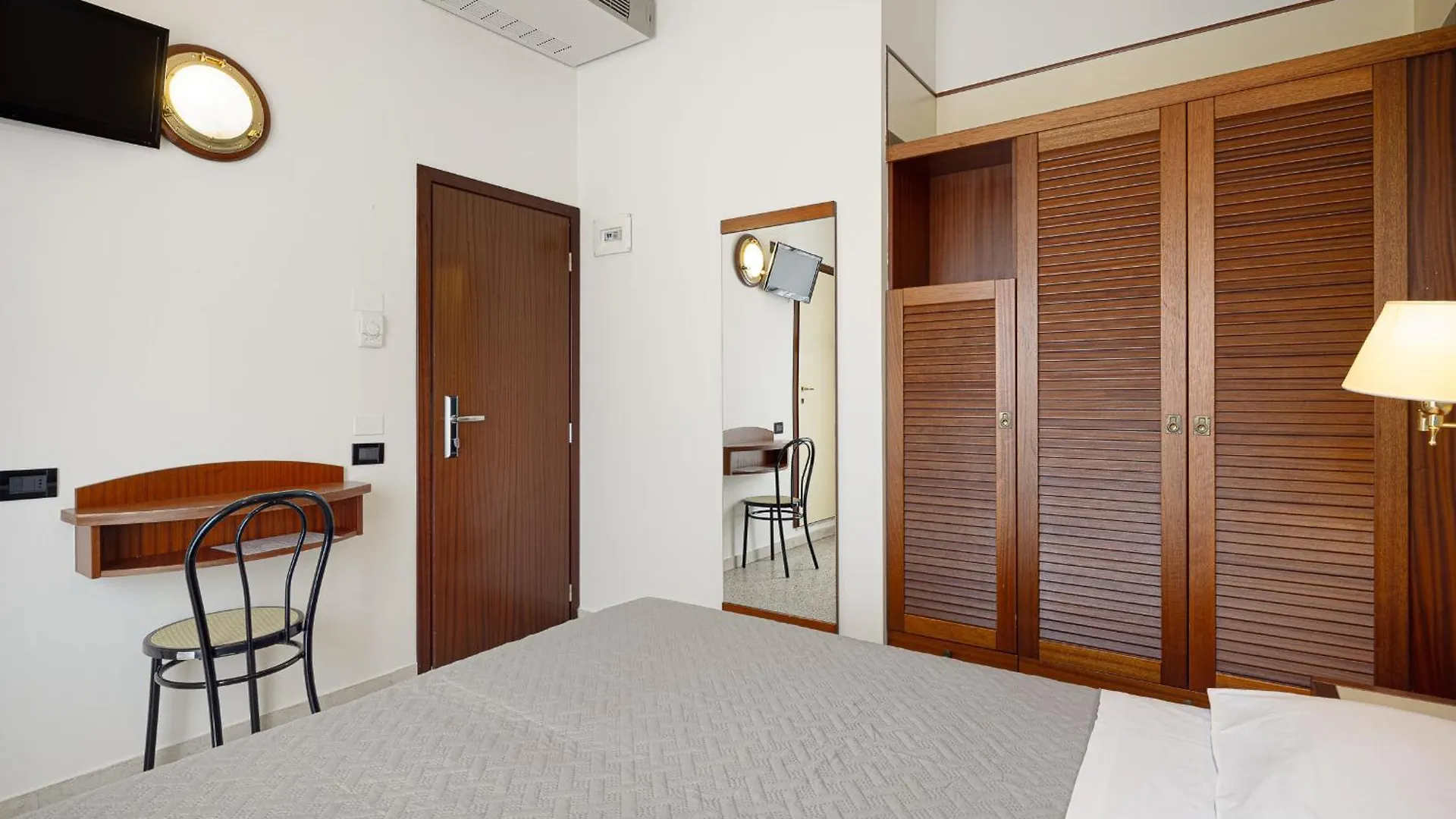 Hotel Avana Fronte Mare Riccione