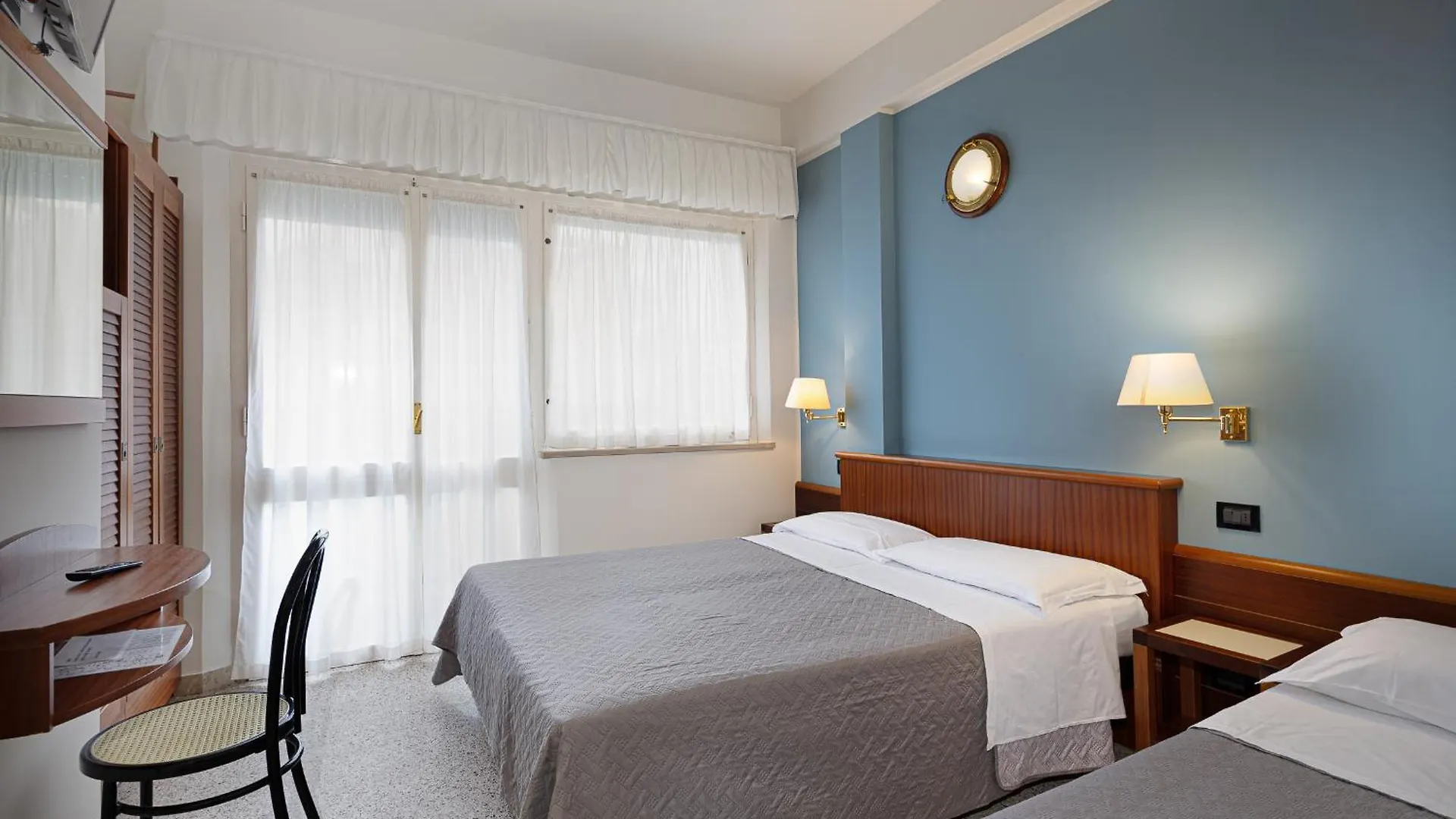 Hotel Avana Fronte Mare Riccione